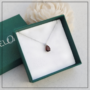 naszyjnik lezka ciemny bursztyn  