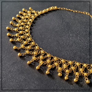 naszyjnik telkari pajeczynka z cekinami    