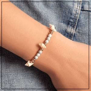 bransoletka bialo zlota kamienie muszle rose