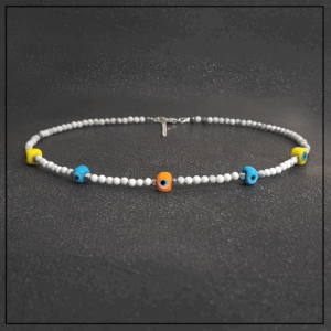 Naszyjnik evil eye bialy howlit kolorowy