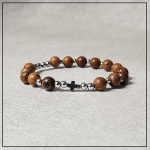 bransoletka rozaniec drewno srebrna duza