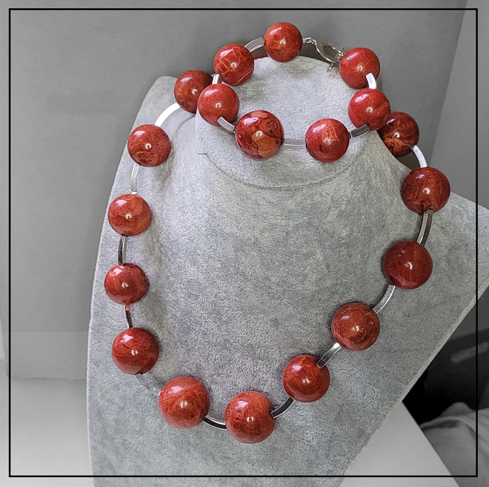 komplet z koralowca komplet z koralowca