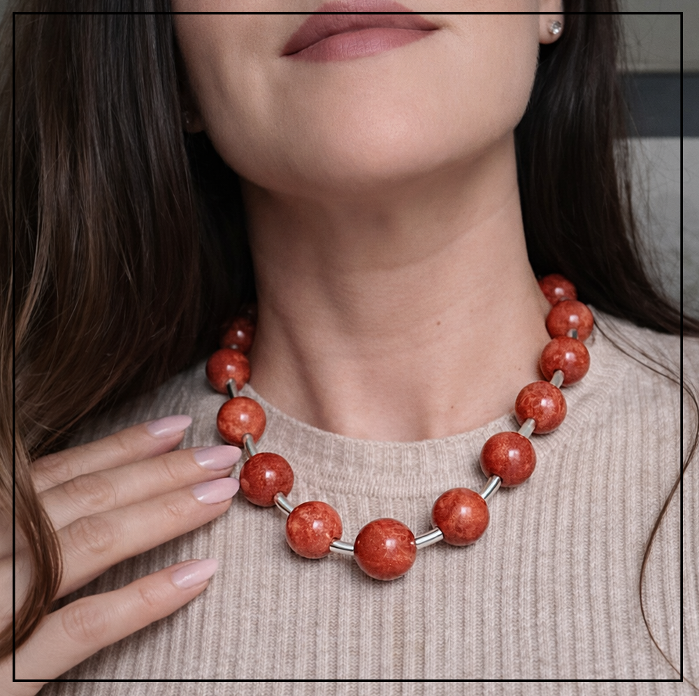 komplet z koralowca ; komplet z koralowca ;